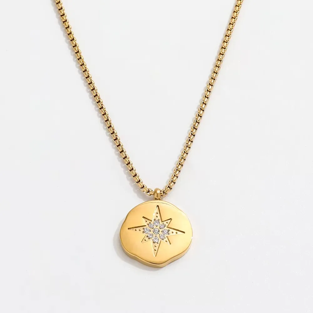 North Star Necklace - 18K Gold Plated